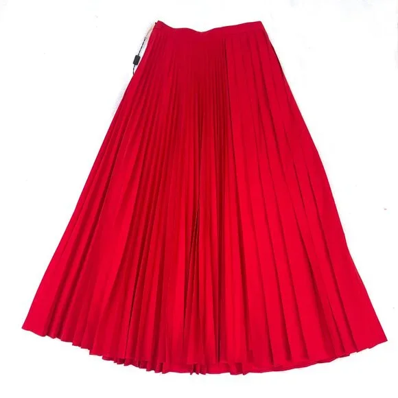 Auc NWOT $2500 Valentino Pleated Midi Skirt in True Red - Picture 14 of 16